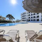 Charming Flat 10 Min Walk To Beach Apartment